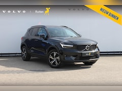 Volvo XC40 - B3 177PK Automaat Plus Dark Google infotainment / Panoramisch schuif-kanteldak / Adaptieve