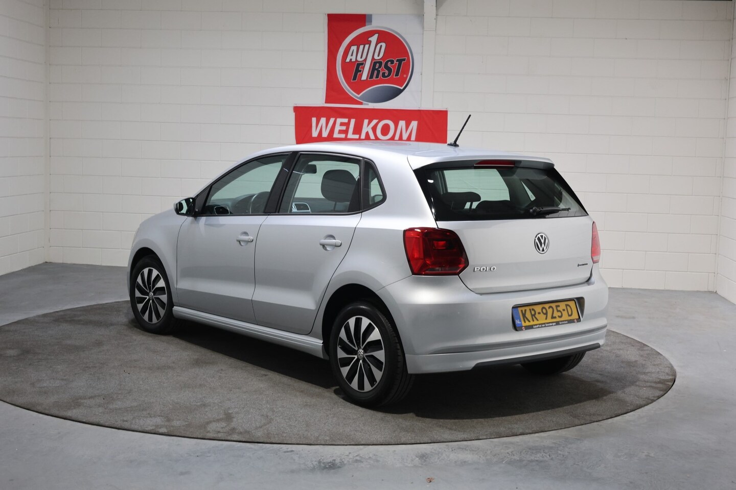 Volkswagen Polo - 1.0 BlueMotion 1.0 BlueMotion, Keurige auto, Airco, Cruise control, Blue tooth, Volledig dealer onderhoud - AutoWereld.nl