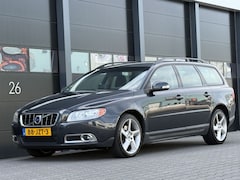 Volvo V70 - V-70 2.4 D5 Limited Edition Navi Leer AUTOMAAT