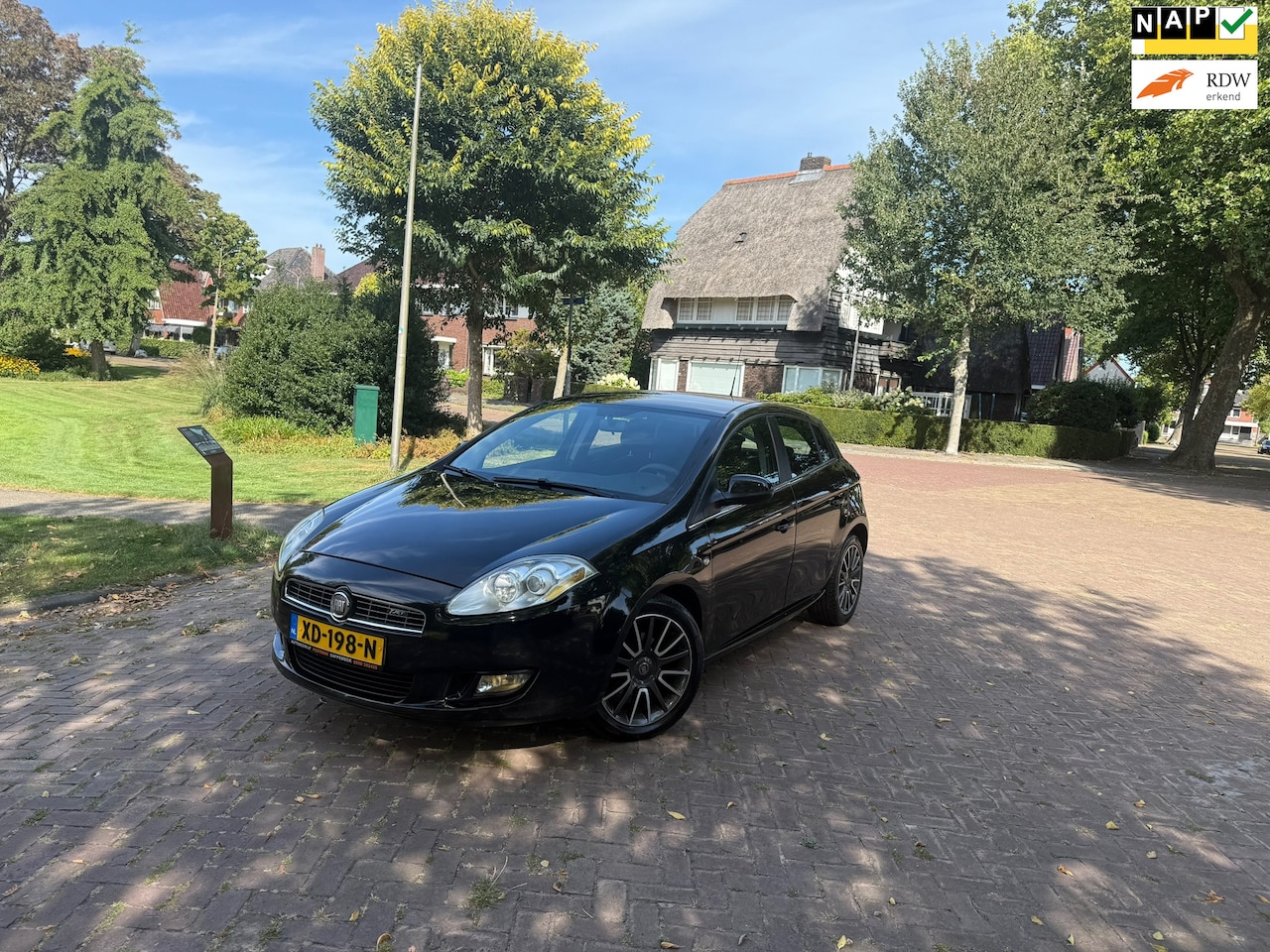 Fiat Bravo - 1.4 T-Jet Dynamic Business | Climate | Airco | PDC | Sportpakket - AutoWereld.nl