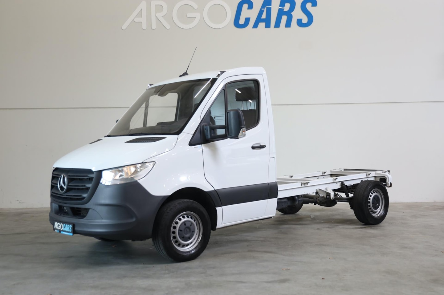 Mercedes-Benz Sprinter - 317 CDI AUTOMAAT CHASSIS RWD PRO CLIMA/AIRCO NAVI MBUX LEASE v/a €177,- p.m. INRUIL MOGELI - AutoWereld.nl