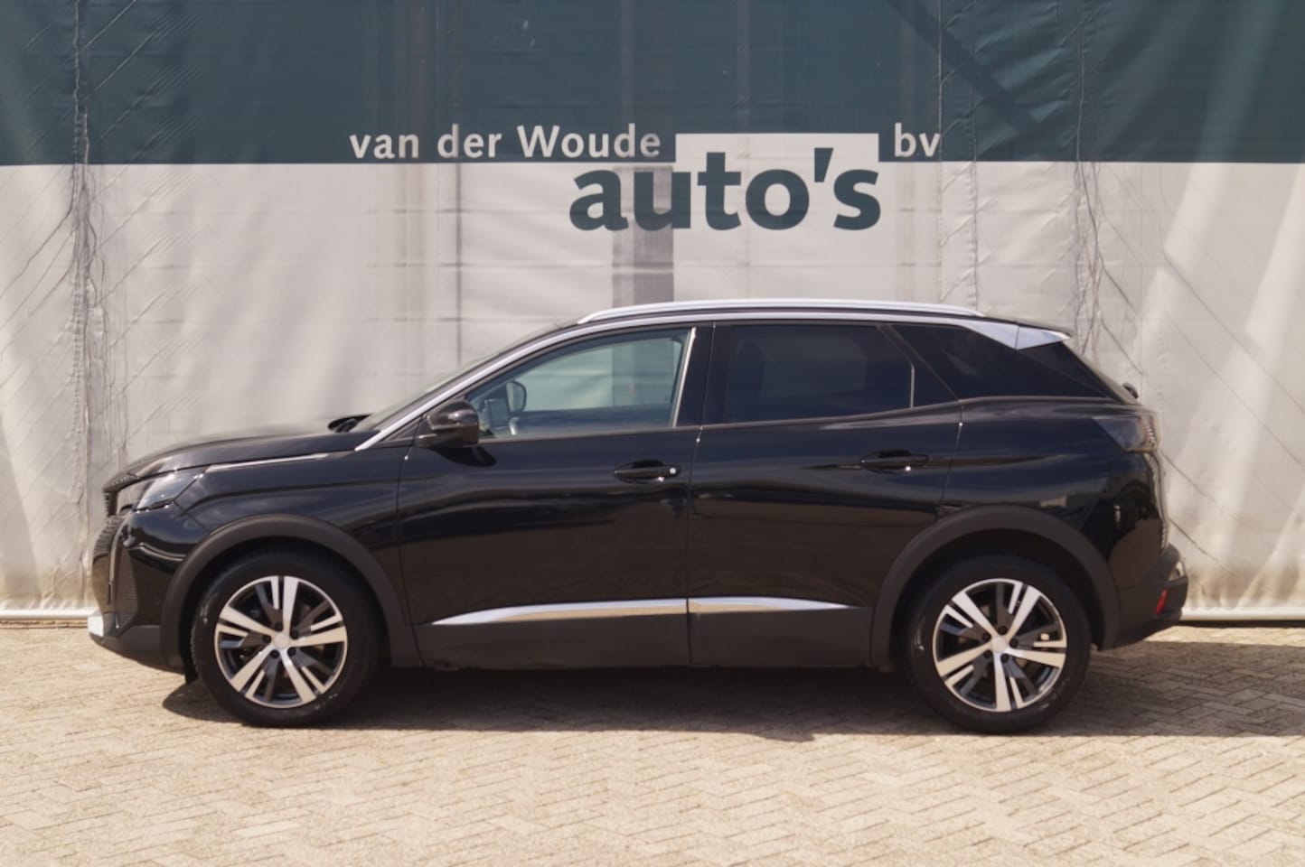 Peugeot 3008 - 1.2 PureT.BL Allure - AutoWereld.nl
