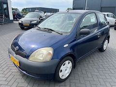 Toyota Yaris - 1.0-16V VVT-i Terra stuurbekrachtiging