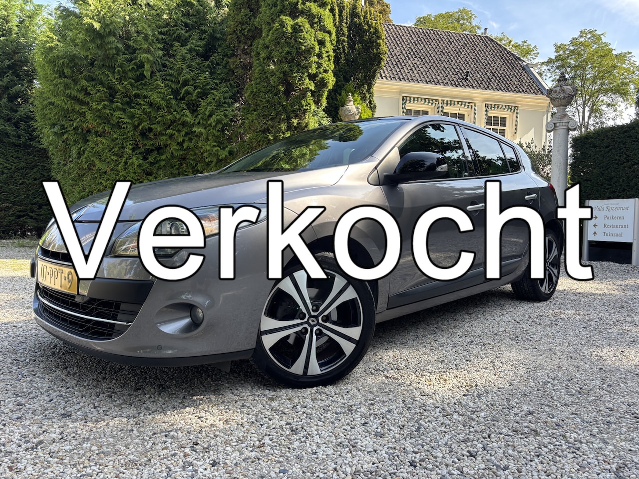 Renault Mégane - 1.4 TCe Bose / Airco / El. Panoramadak / Navi. - AutoWereld.nl