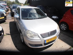 Volkswagen Polo - 1.2-12V Optive airco elek pak nap apk