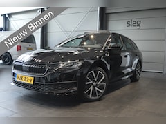 Skoda Octavia Combi - 2.0 TDI Sportline Black Style pano camera trekhaak 18 inch 150 pk