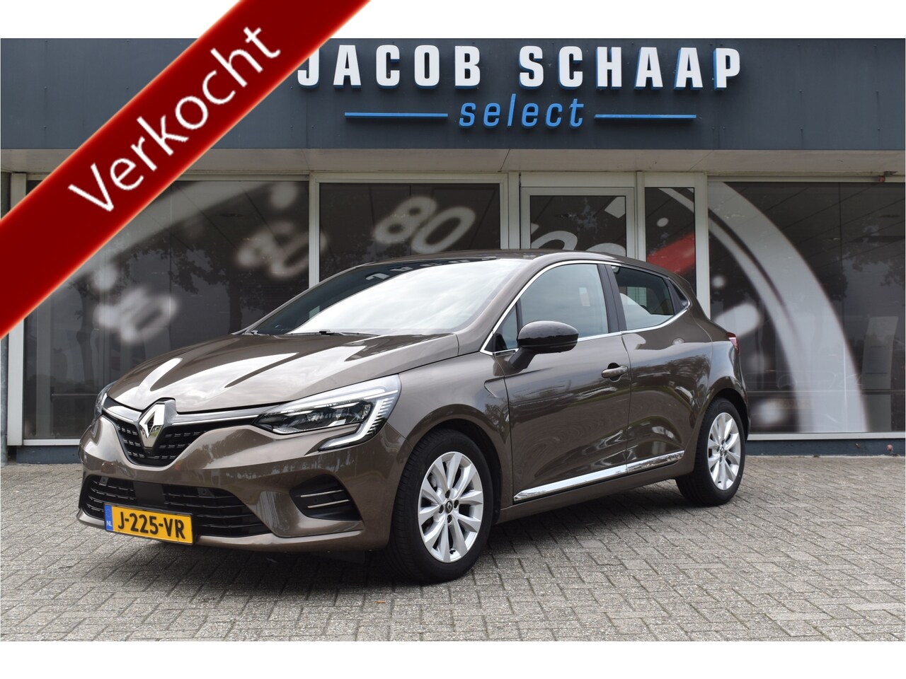 Renault Clio - 1.0 TCe Intens / Keyless / Parkeerhulp / Camera / Bluetooth / BOSE stereo / Start- stop - AutoWereld.nl
