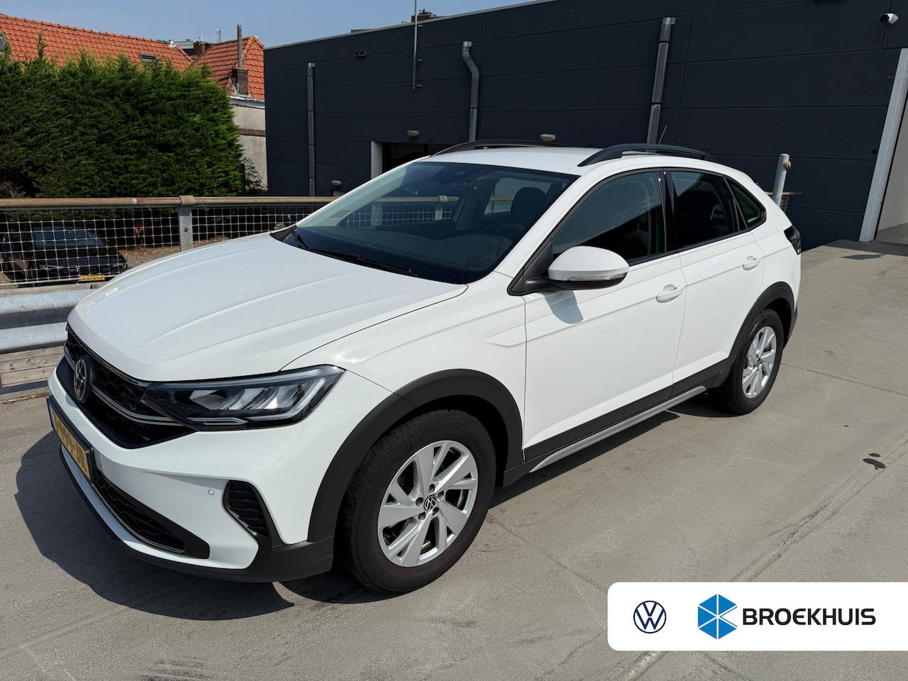 Volkswagen Taigo - 1.0 TSI 95 pk Life | Comfort pakket | Carplay | ACC | PDV V+A | - AutoWereld.nl