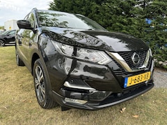 Nissan Qashqai - 1.3 DIG-T N-Connecta Panorama/Camera/Keyless