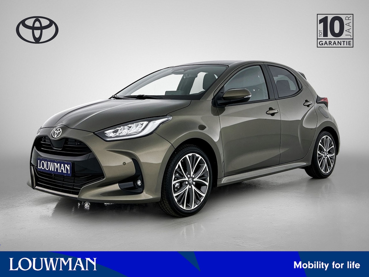 Toyota Yaris - 1.5 Hybrid 130 Executive | Premium Pack | Panoramadak | - AutoWereld.nl