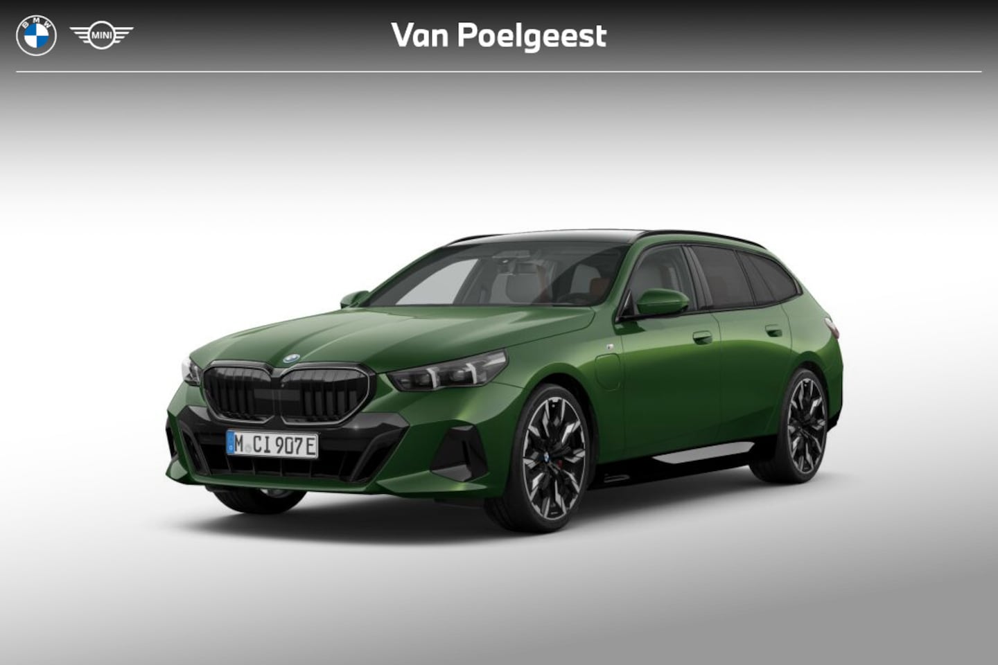 BMW 5-serie Touring - 530e M Sport Edition | M Sport Pro | Innovation Pack | Travel Pack | Comfort Pack | Trekha - AutoWereld.nl