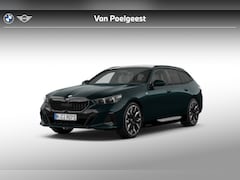 BMW 5-serie Touring - 530e M Sport Edition | M Sport Pro | Innovation Pack | Travel Pack | Comfort Pack | Trekha