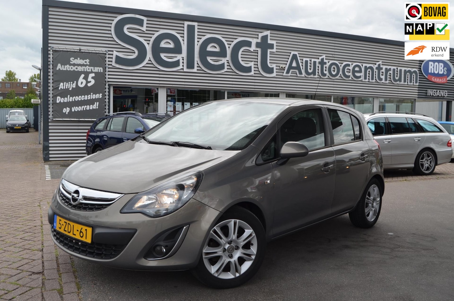 Opel Corsa - 1.4-16V BlitZ| NAVI| VOLLE AUTO| 1/2 LEDER|STOEL-STUUR VERW.|SUBWOOFER - AutoWereld.nl