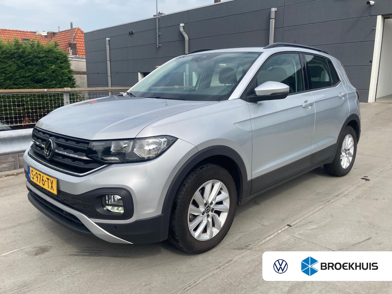 Volkswagen T-Cross - 1.0 TSI Life 95 pk | Carplay - AutoWereld.nl