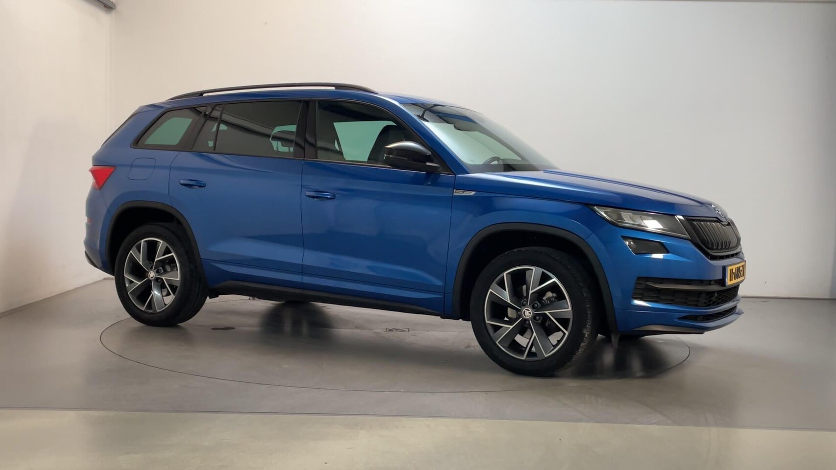 Skoda Kodiaq - 1.5 TSI 150pk DSG Sportline Business Sportstoelen LED Camera Navigatie Stoelverwarming - AutoWereld.nl