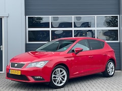 SEAT Leon - 1.2 TSI Style | Navi | Climate control | PDC v+a | Cruise control | Trekhaak