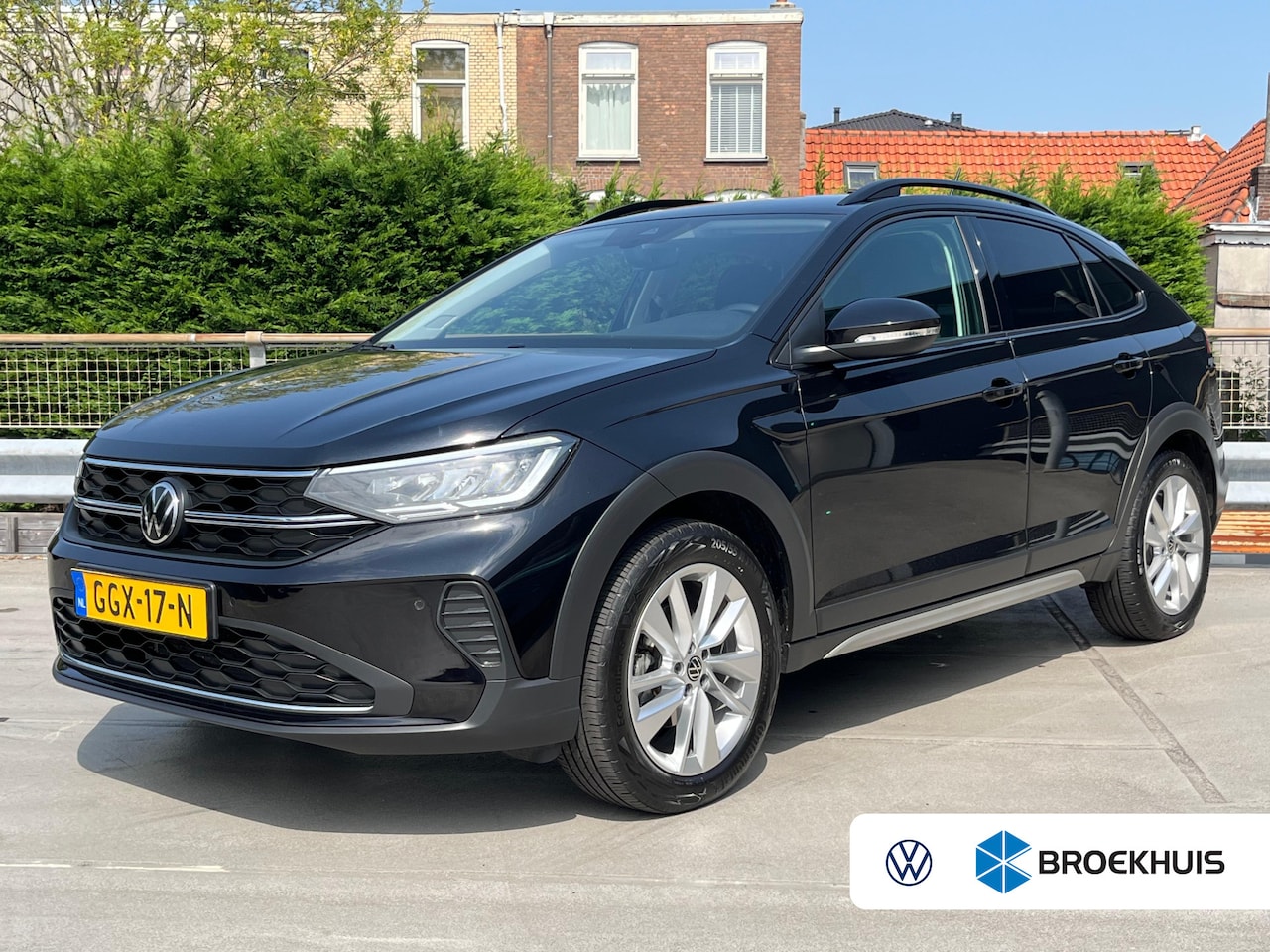 Volkswagen Taigo - 1.0 TSI DSG Life Edition | ACC | Keyless entry | Apple Carplay | Camera achter | Airco | D - AutoWereld.nl
