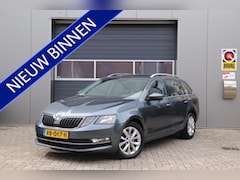 Skoda Octavia Combi - 1.4 TSI Greentech Style Business, Pano, Carplay