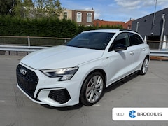 Audi A3 Sportback - 45 TFSI e S-Edition | S-Line in- en exterieur | Camera | Smartphone Interface | ACC | Elek