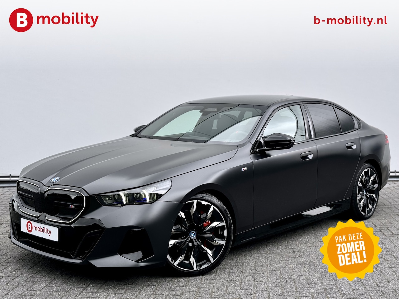 BMW i5 - M60 xDrive M Sportpakket Pro Nw.prijs €135.592,- Trekhaak | Glazen Panoramadak | Driving A - AutoWereld.nl