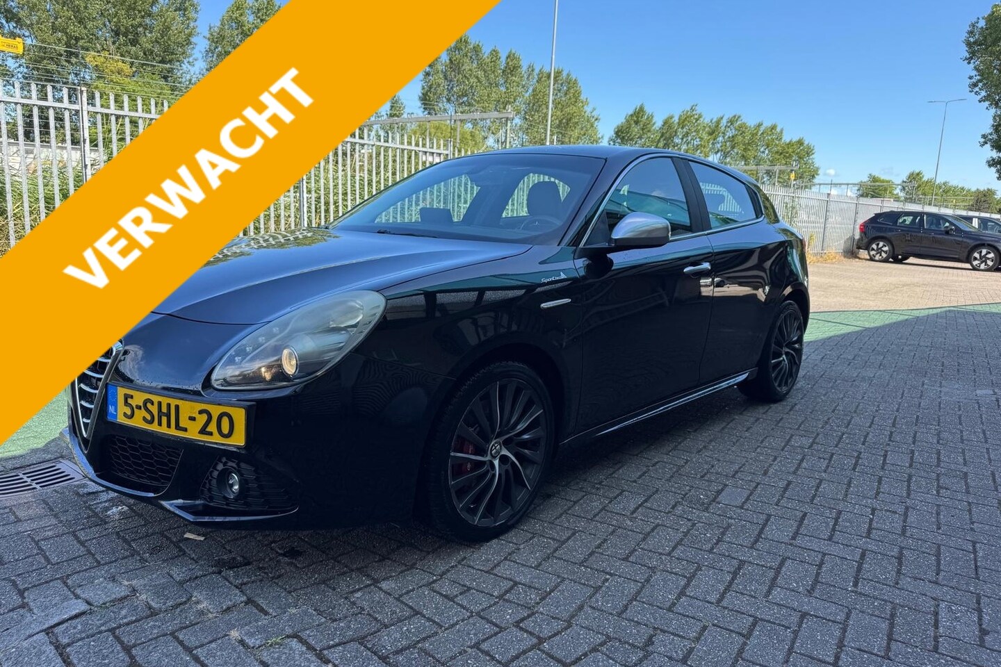 Alfa Romeo Giulietta - 1.4 Turbo MultiAir 170pk AUT6. | TCT Limited Business Executive - AutoWereld.nl