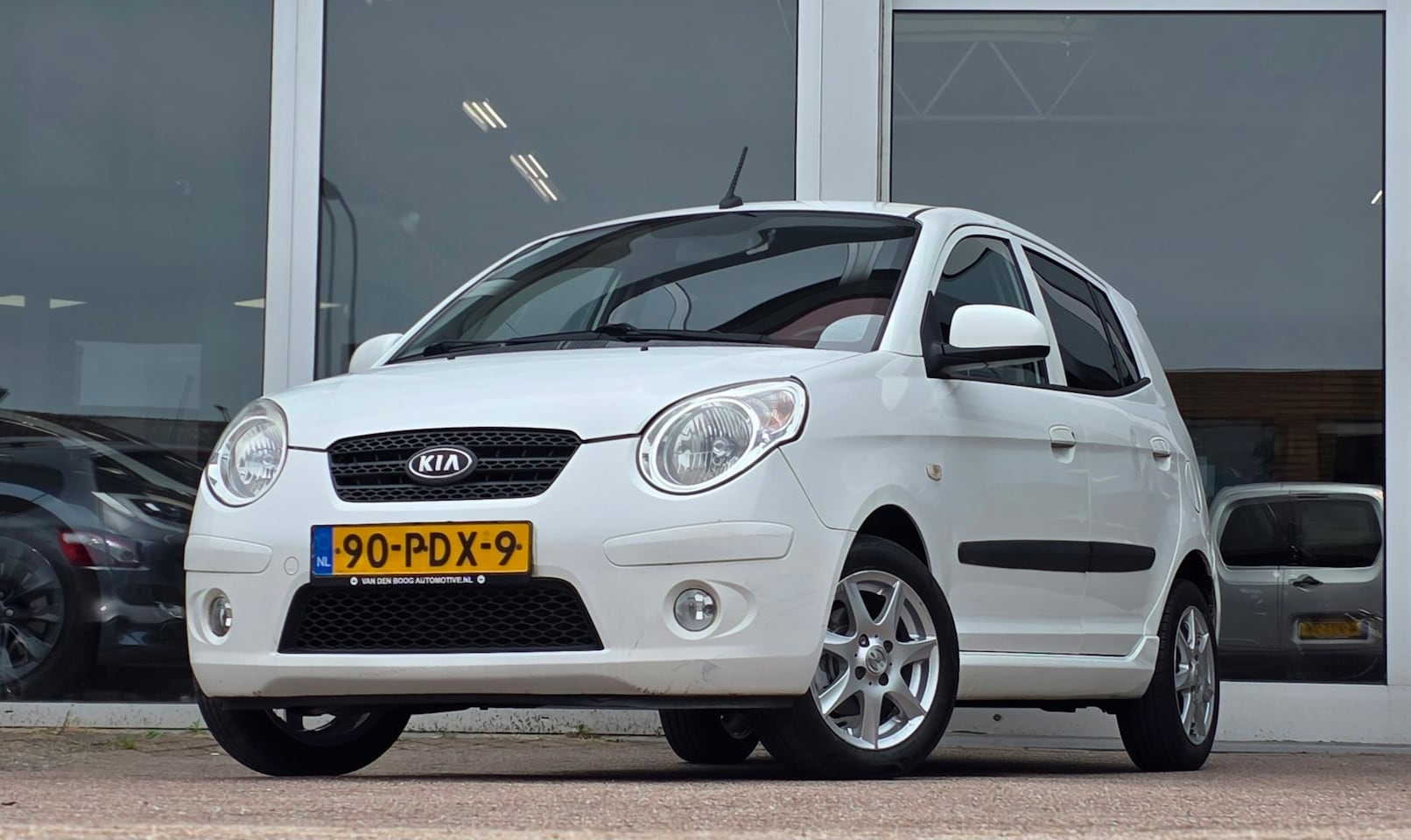 Kia Picanto - 1.0i Seven Airco LM velgen Nieuwe APK Garantie Privacy glass - AutoWereld.nl