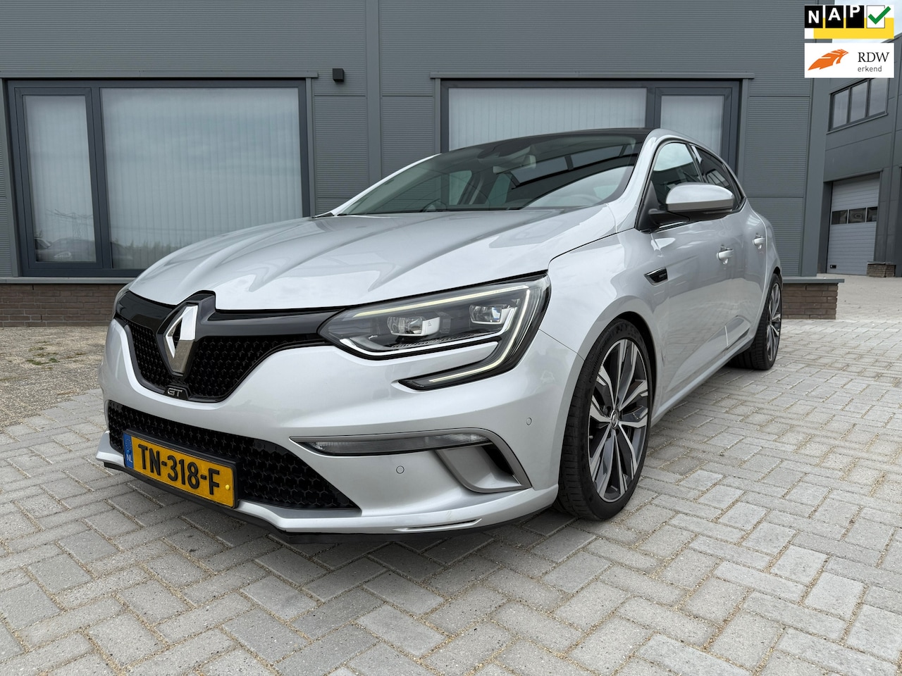 Renault Mégane - 1.6 TCe GT // 205 PK // Automaat // Sportstoelen // - AutoWereld.nl