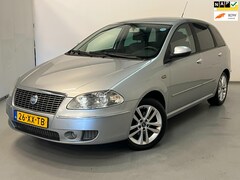 Fiat Croma - 2.2-16V Emotion / Aut / Clima / NL-auto / Trekhaak
