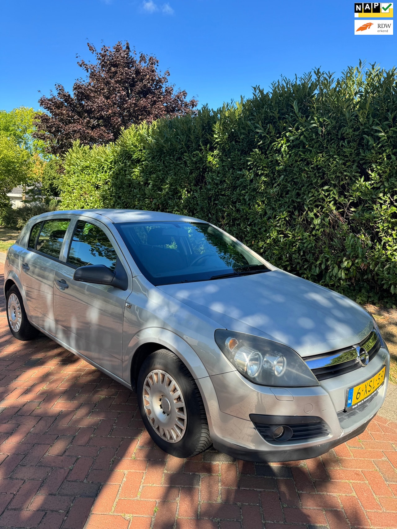 Opel Astra - 1.4 Essentia met airco APK 07-10-2025 - AutoWereld.nl