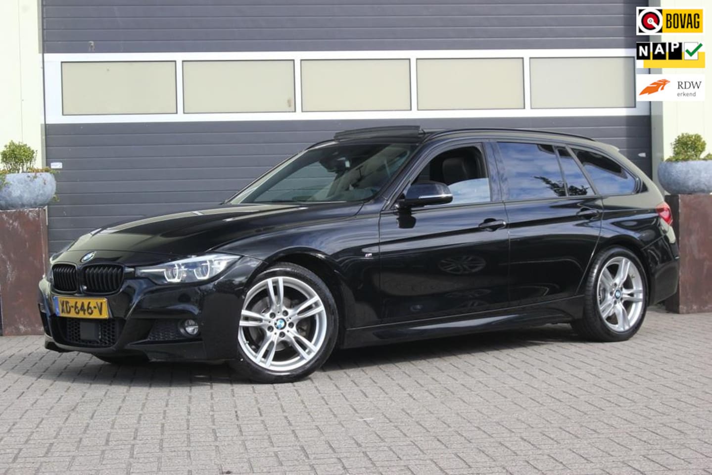 BMW 3-serie Touring - 320i M Sport Edition | Trekhaak | H/K | - AutoWereld.nl