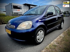 Toyota Yaris - 1.3-16V VVT-i Sol, 5DRS, LAGE KM STAND, DEALERONDERHOUDEN