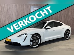 Porsche Taycan - Performance 84 kWh 2021 LEDER PANO LED CAMERA
