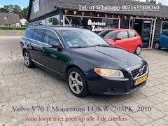 Volvo V70 - 2.0 T 149KW Momentum Lees Tekst