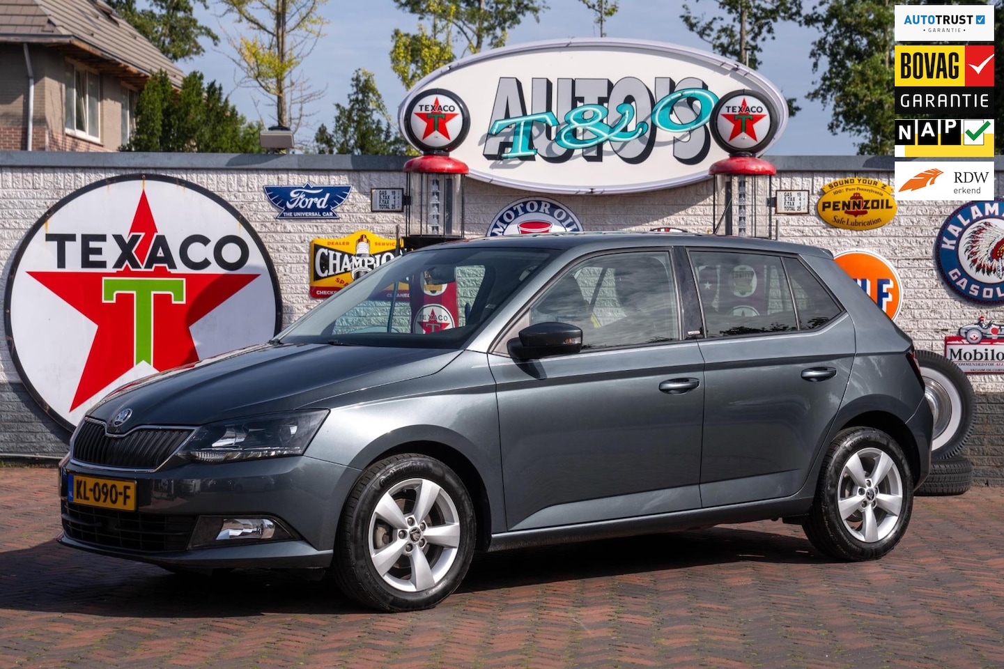 Skoda Fabia - 1.2 TSI JOY 30.300 km + NAP NL-auto - AutoWereld.nl