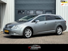 Toyota Avensis Wagon - 1.8 VVTi Business AUTOMAAT/NAVI/CRUISE