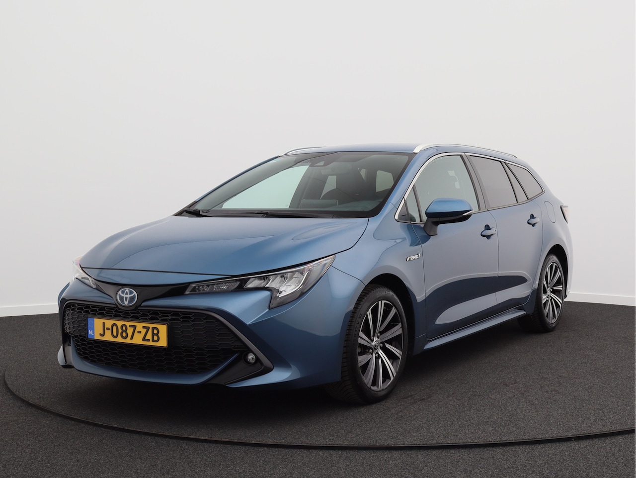 Toyota Corolla Touring Sports - 1.8 Hybrid Business Plus/ trekhaak/ compleet! - AutoWereld.nl