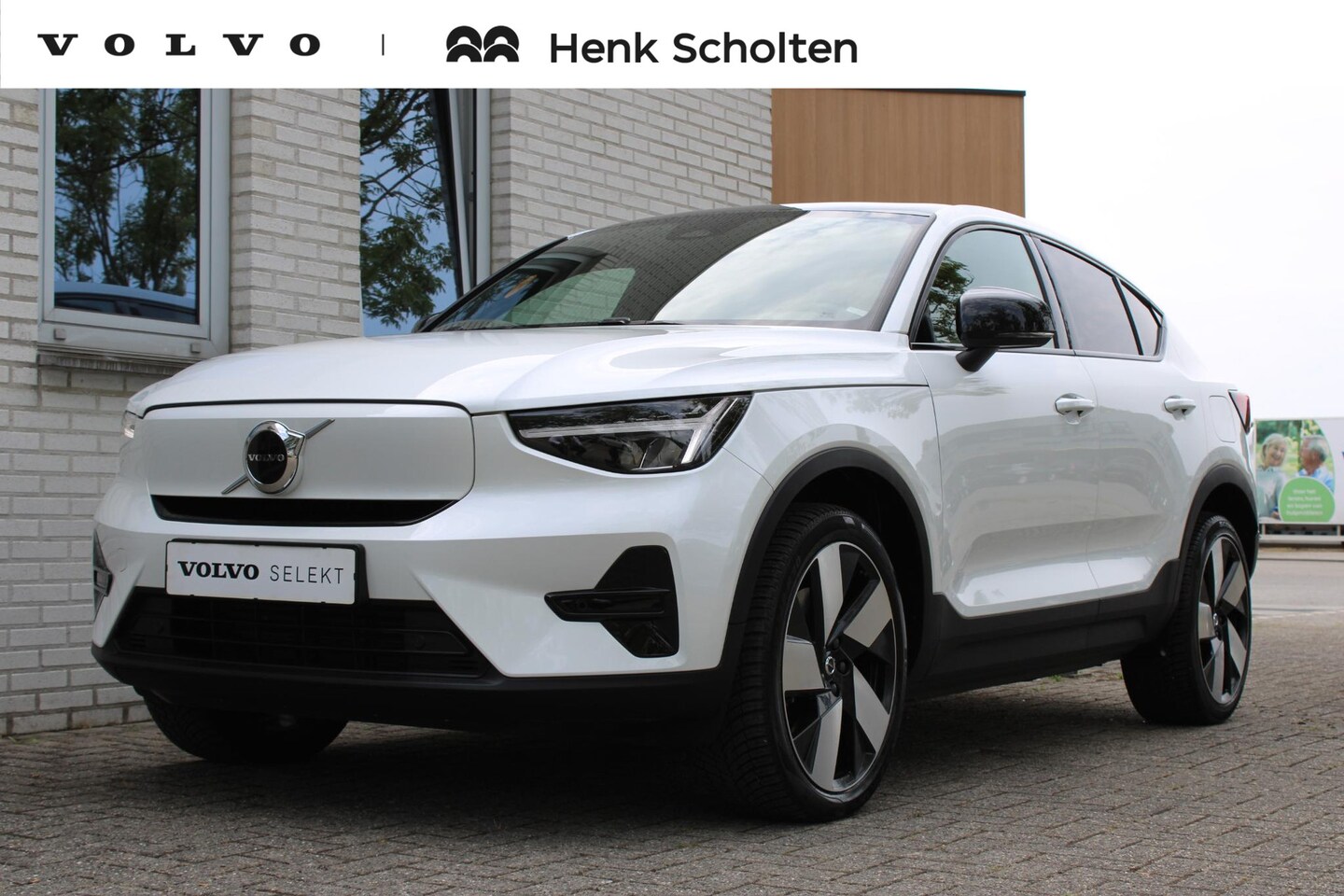 Volvo C40 - RECHARGE PLUS ELECTRIC | 20-INCH LMV | VERWARMBAAR STUURWIEL | VERWARMBARE VOORSTOELEN | G - AutoWereld.nl