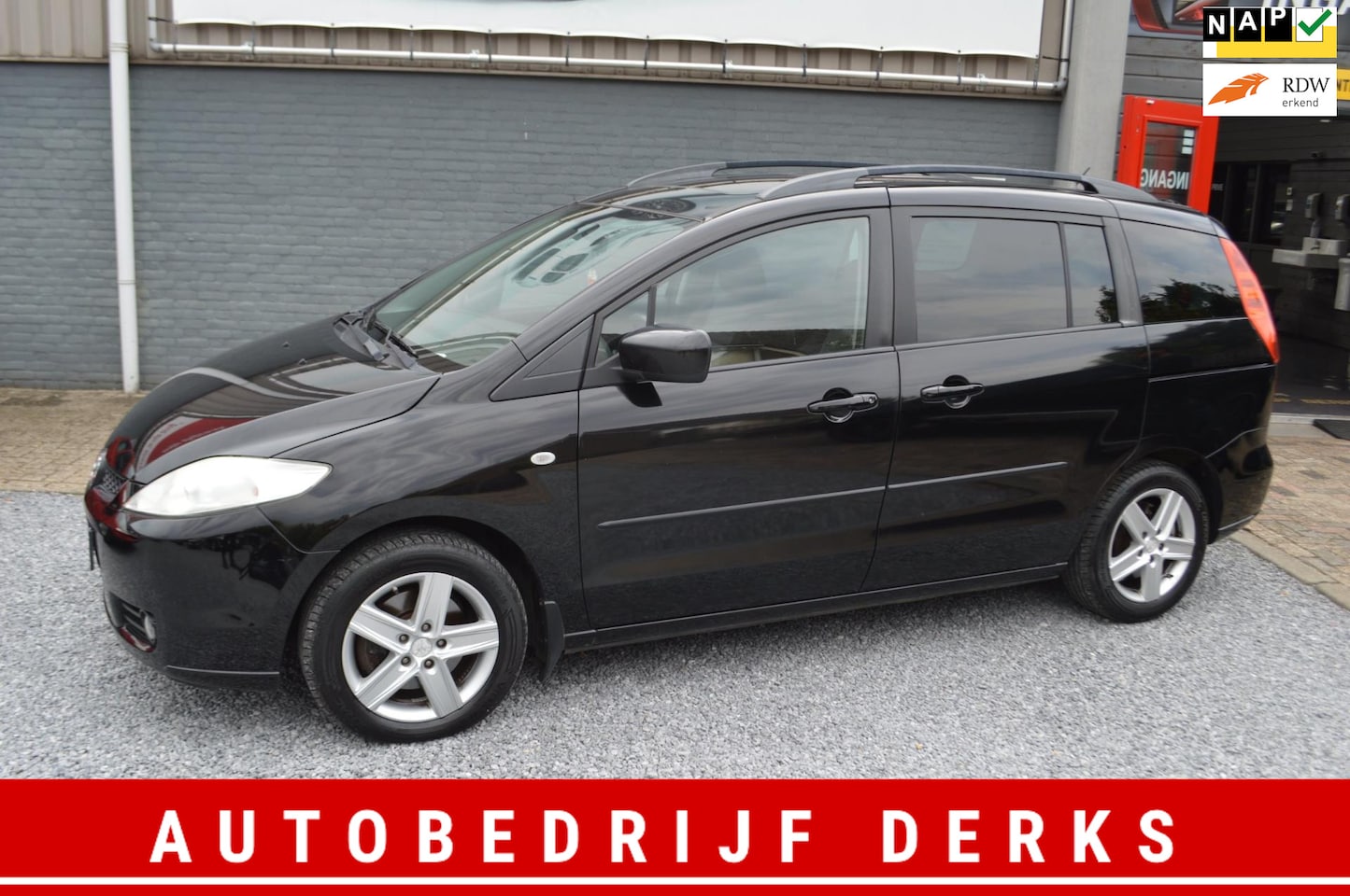Mazda 5 - 2.0 Touring Airco 5Drs 7 Pers Schuifdeur Jaar APK - AutoWereld.nl