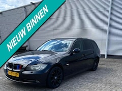 BMW 3-serie Touring - 318i Business Line