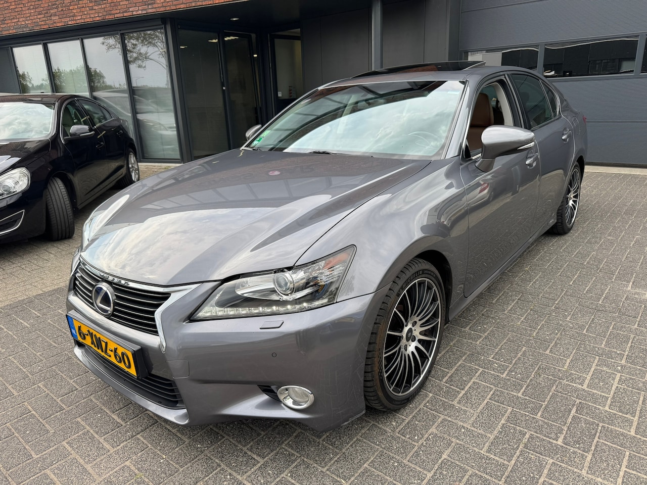 Lexus GS - 300h Business Line Pro SCHUIFDAK CAMERA LEDER TREKHAAK ORIG NL NAP - AutoWereld.nl