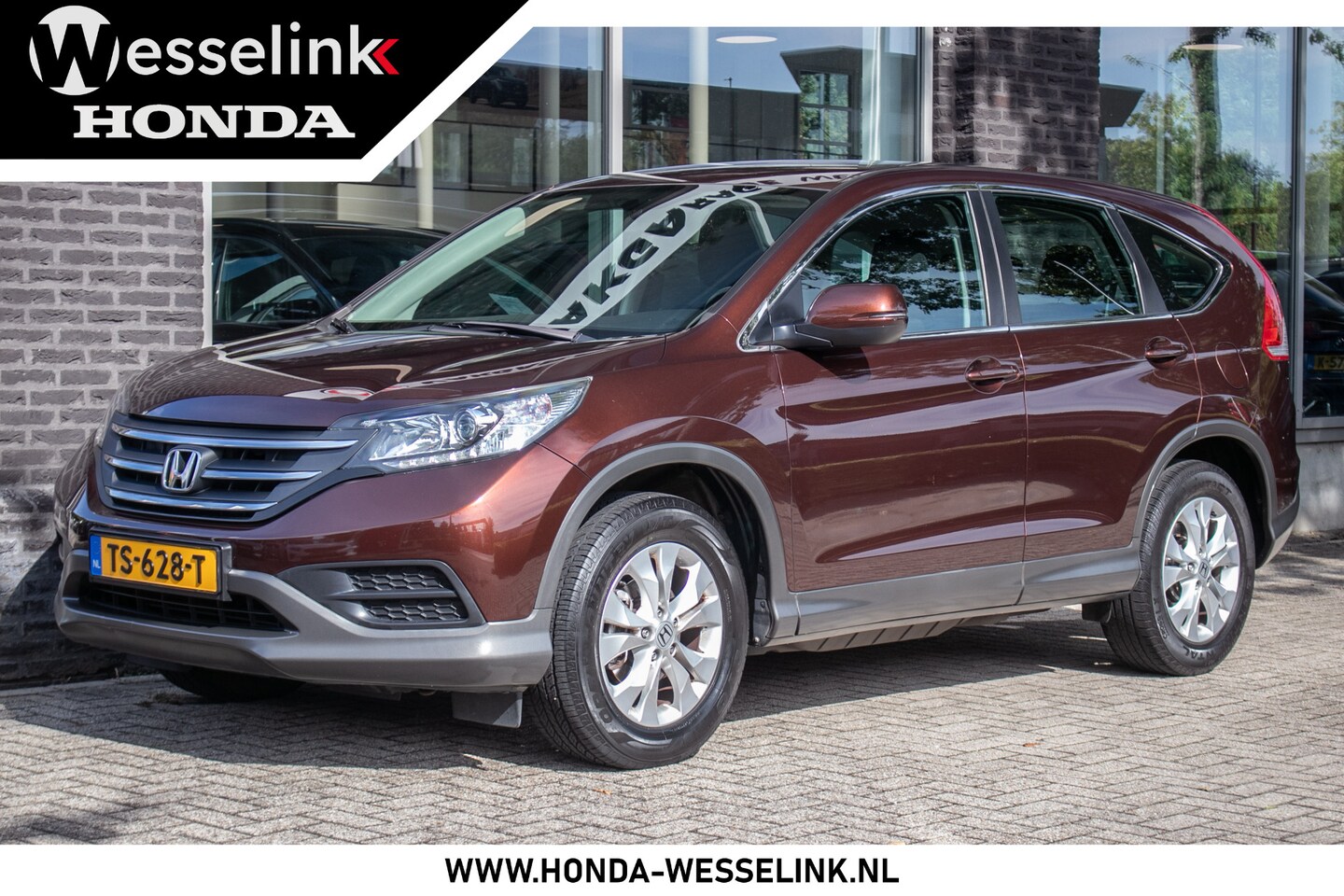 Honda CR-V - 2.0 Comfort All-in rijklrprs | trekhaak | winterset - AutoWereld.nl