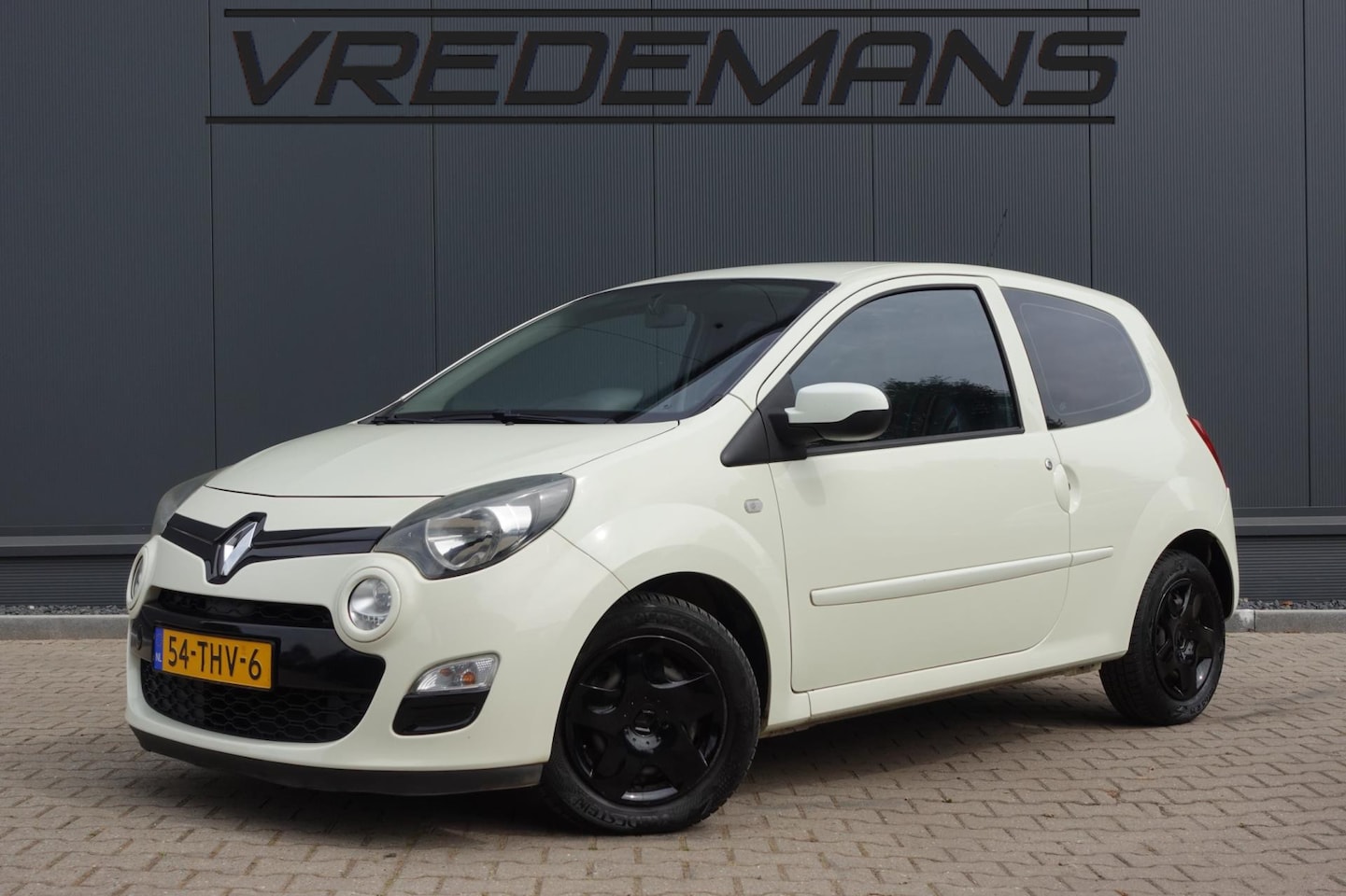 Renault Twingo - 1.2 16V Authentique CRUISE - AutoWereld.nl