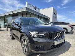 Volvo XC40 - 1.5 T5 Plug-in hybrid Ultimate Dark Pano-Dak | Leer | Stuurverw. | Harman Kardon