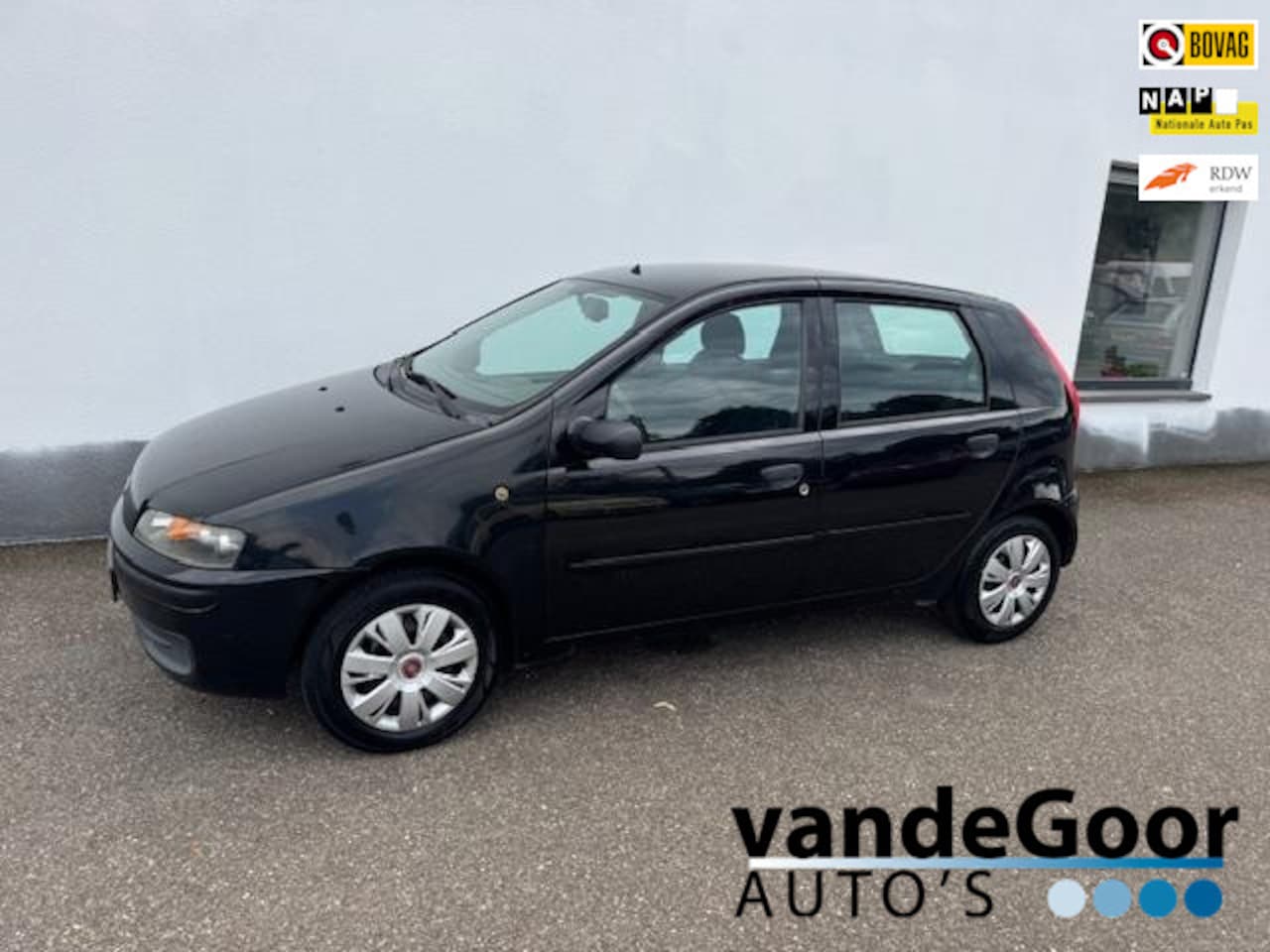 Fiat Punto - 1.2 1.2, '03, 5-drs, jaar apk ( met steekproef ), inruilkoopje ! - AutoWereld.nl
