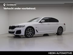 BMW 5-serie - 530e M-Sport | Driving Assistant Professional | Soft Close | Head Up | 19" | Laserlights |