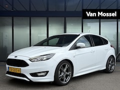 Ford Focus - 1.0 ST-Line | Climate Control | Cruise Control | Voorruit verwarming | 18 inch | Trekhaak