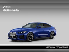 BMW i4 - eDrive40 84 kWh | Driving Assistant Professional | Panoramadak | HIFI | Stoelverwarming |