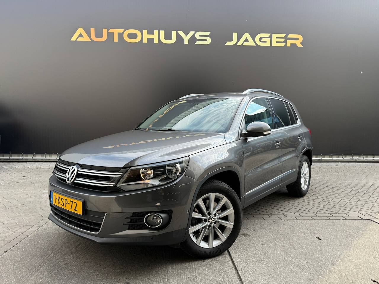 Volkswagen Tiguan - 1.4 TSI Sport&Style - AutoWereld.nl