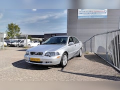 Volvo S40 - 2.0 T Europa Prestige 1ste eigenaar- top onderhouden  - uniek in Nederland- nap