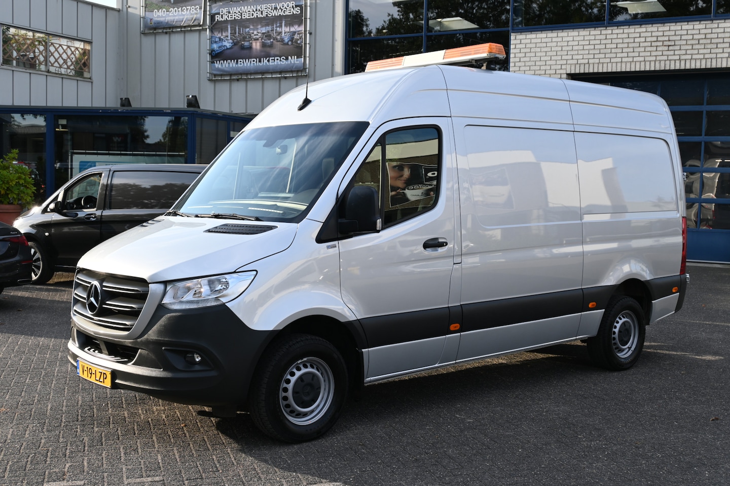 Mercedes-Benz Sprinter - 317 CDI L2H2 3500 KG trekhaak, Bott werkplaatsinrichting, Standkachel - AutoWereld.nl